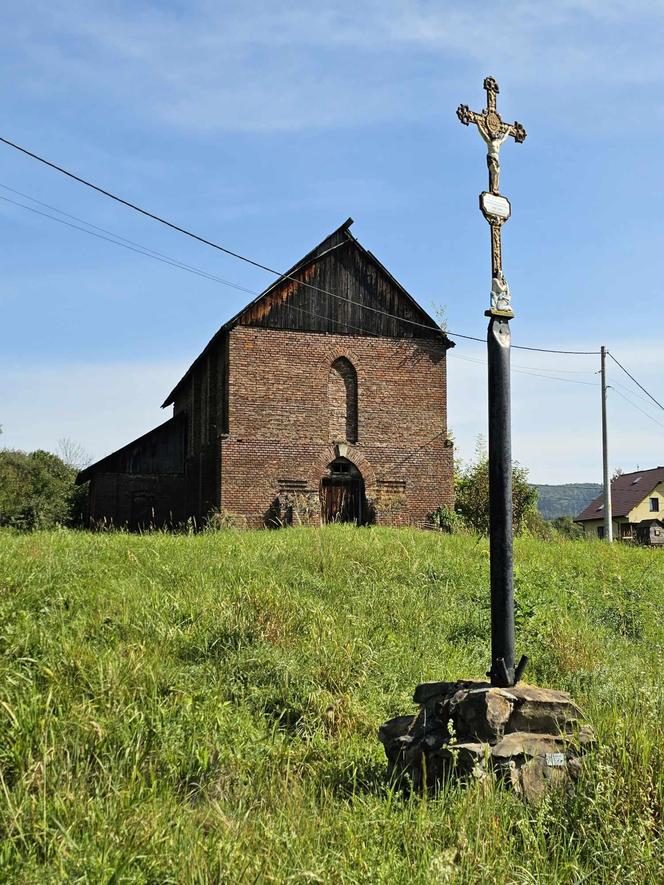 Stefkowa. Miał być kościołem, nigdy nim nie został [GALERIA]