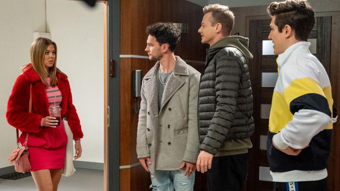 Barwy szczęścia, odc. 2293: Sandra (Joanna Opozda),  Justin (Jasper Sotysiewicz), Prot (Andrzej Michalski), Sergiusz (Mateusz Burdach)