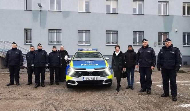 Nowy radiowóz w Komisariacie Policji w Brodach