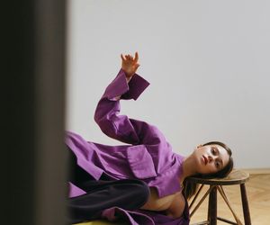 Te kolory będą rządzić jesienią i zimą 2025/26. Sprawdź, czy masz je w swojej szafie 