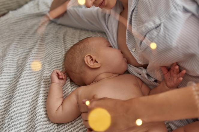 Czy mleko matki naprawdę wpływa na rozwój niemowlęcia?