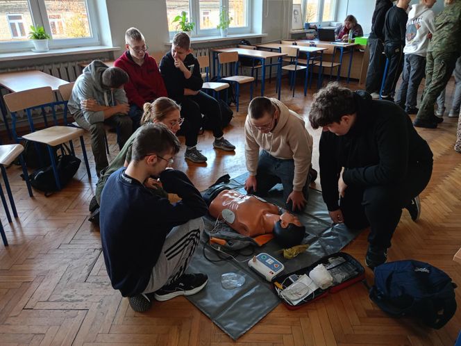 Prowadzone w ramach programu Edukacja z Wojskiem zajęcia w szkołach będą się odbywać do 13 grudnia 2024 roku.