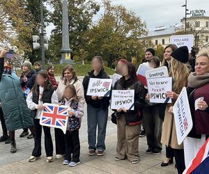 Lublin połączył się z Wielką Brytanią! Portal na Placu Litewskim pokazuje teraz Ipswich
