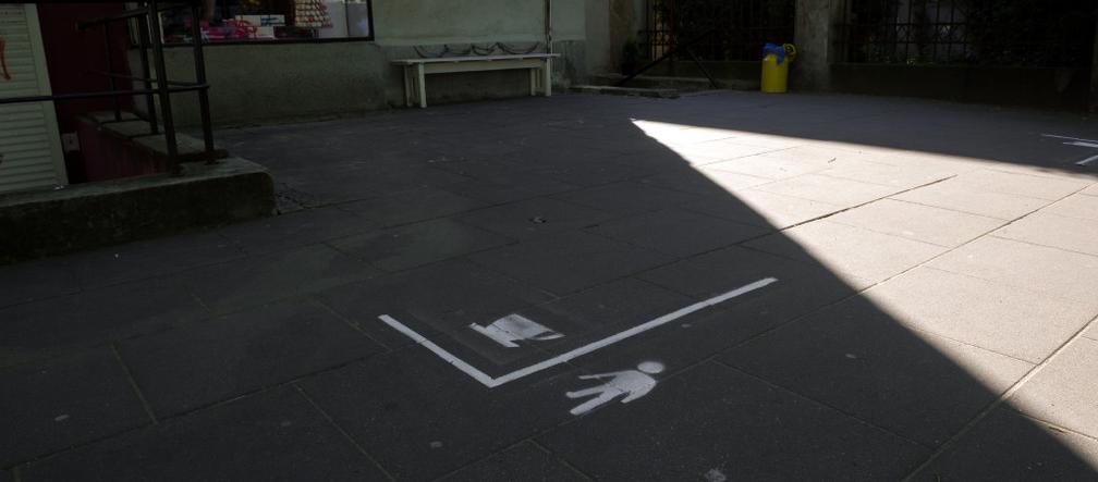 Linie na ulicy Francuskiej