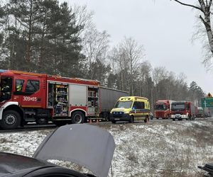 Wypadek na DK 10 w Solcu Kujawskim! Jedno z aut wylądowało w rowie [ZDJĘCIA]