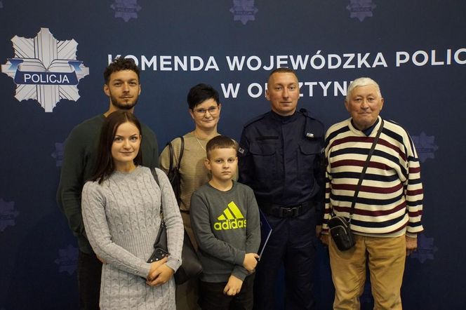 Nowi policjanci wypowiedzieli słowa przysięgi. Na Warmii i Mazurach rekrutacja wciąż trwa [ZDJĘCIA]