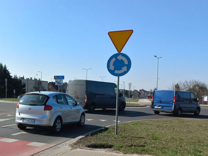Uwaga kierowcy! Są zmiany na rondzie Żwirki i Wigury w Lesznie