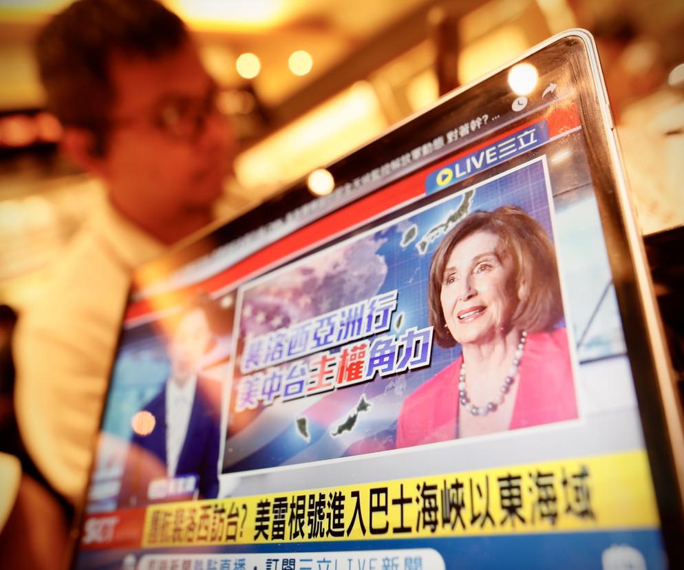 Chiny grożą odwetem za wizytę Nancy Pelosi na Tajwanie. Wysyłają myśliwce
