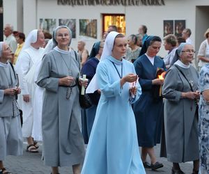 76. rocznica Cudu Lubelskiego. Procesja różańcowa w centrum Lublina