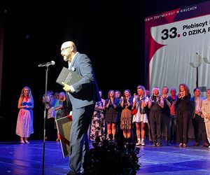 „Dzika Róża 2025” rozdana! Publiczność i dziennikarze wybrali najlepsze spektakle Teatru Żeromskiego w Kielcach