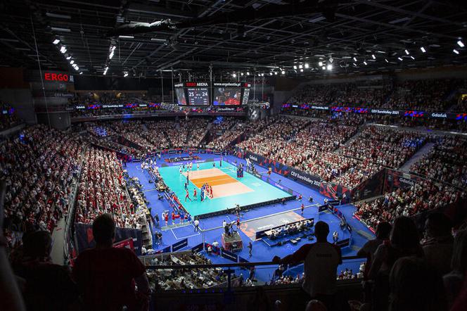 Fantastyczna atmosfera i zwycięstwo z Rosją 3:0. Polscy siatkarze w półfinale mistrzostw Europy!