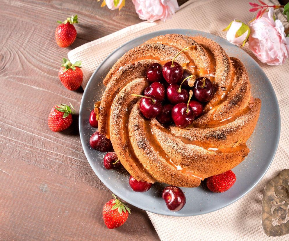 babka z wiśniami