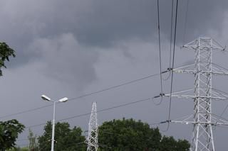 Burza nad Lublinem. Czarne chmury przykryły miasto, słychać grzmoty [GALERIA]