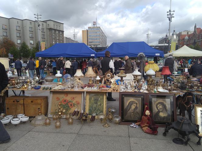 W Katowicach trwa VI Jarmark Staroci! [ZDJĘCIA]