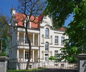 Nie musisz jechać do Ciechocinka. Ten uzdrowiskowy kurort leży tuż pod Warszawą