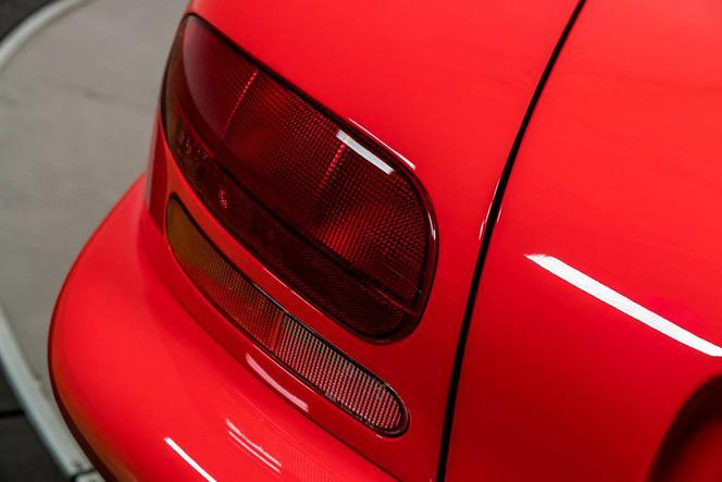 Dodge Viper z przebiegiem 34 mil