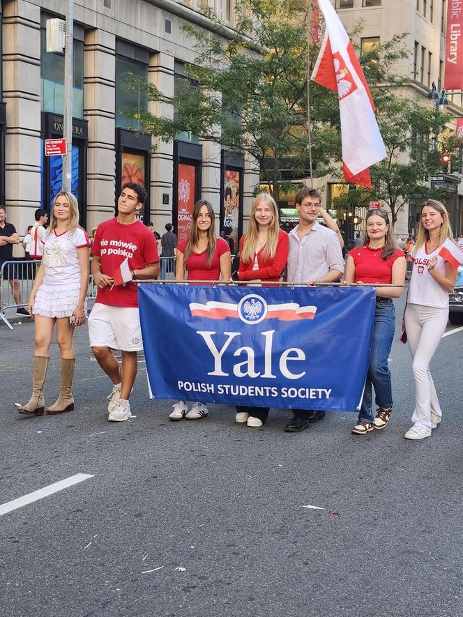 Młode pokolenie na 88. Paradzie Pułaskiego