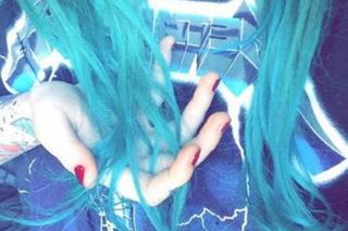 Monika Miller eksperymentuje z włosami