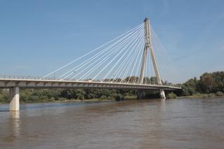 Czarne punkty na mapie Warszawy. W tych miejscach najczęściej dochodzi do tragedii