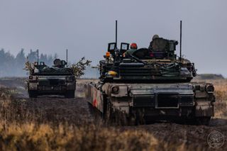 Abramsy z 1. Warszawskiej Brygady Pancernej