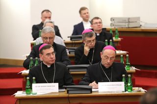 Bez przełomu ws. lekcji religii. Episkopat zapowiada kroki prawne