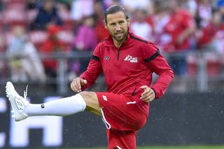 Kibice w szoku! Grzegorz Krychowiak zakończył piłkarską karierę