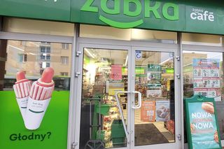 Sklepy Żabka 1 i 3 maja. Godziny otwarcia Żabek w Olsztynie