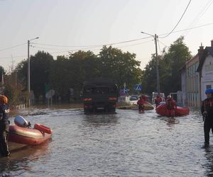 Lewin Brzeski odcięty od świata