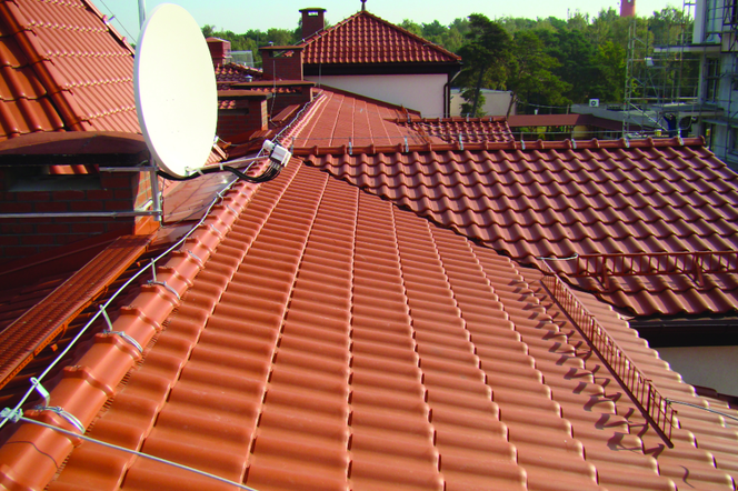 Montaz dachówki ceramicznej