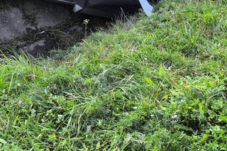 Osobówka zmiażdżona przez tira. W środku zakleszczony 40-latek. Nie udało sięgo ocalić