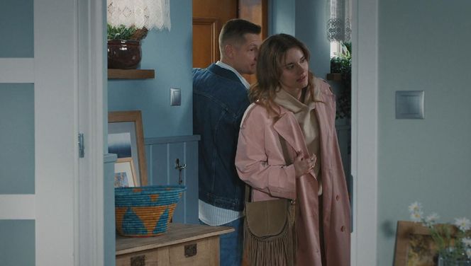 M jak miłość odc. 1881. Franka (Dominika Kachlik), Paweł (Rafał Mroczek)