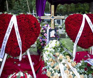 Ostatnia książka Katarzyny Stoparczyk. Zdążyła ją zamknąć na 2 tygodnie przed śmiercią. Historia Stanisława Tyma łamie serce