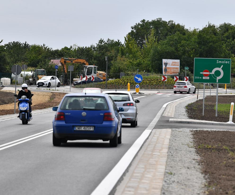 Mieszkańcy walczyli o tę trasę 12 lat! Muchobór Wielki wreszcie odciążony