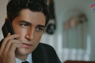 Złoty chłopak (24)