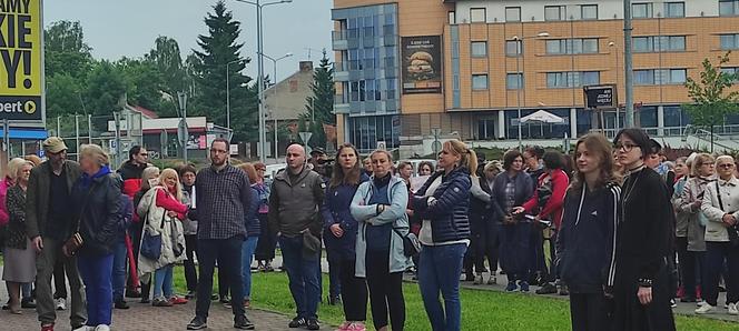 Protest kobiet "Ani jednej więcej!" w Kielcach (14 czerwca 2023)