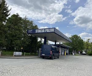 To jedyna taka stacja paliw w Polsce. Konkurencyjne ceny, brak kolejek 