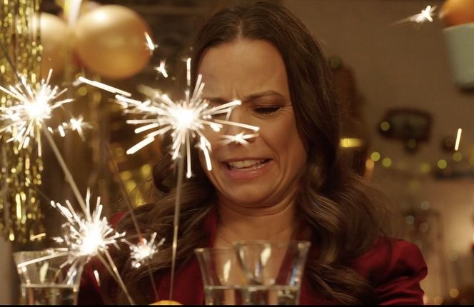 M jak miłość, zabawa sylwestrowa. Magda (Anna Mucha)