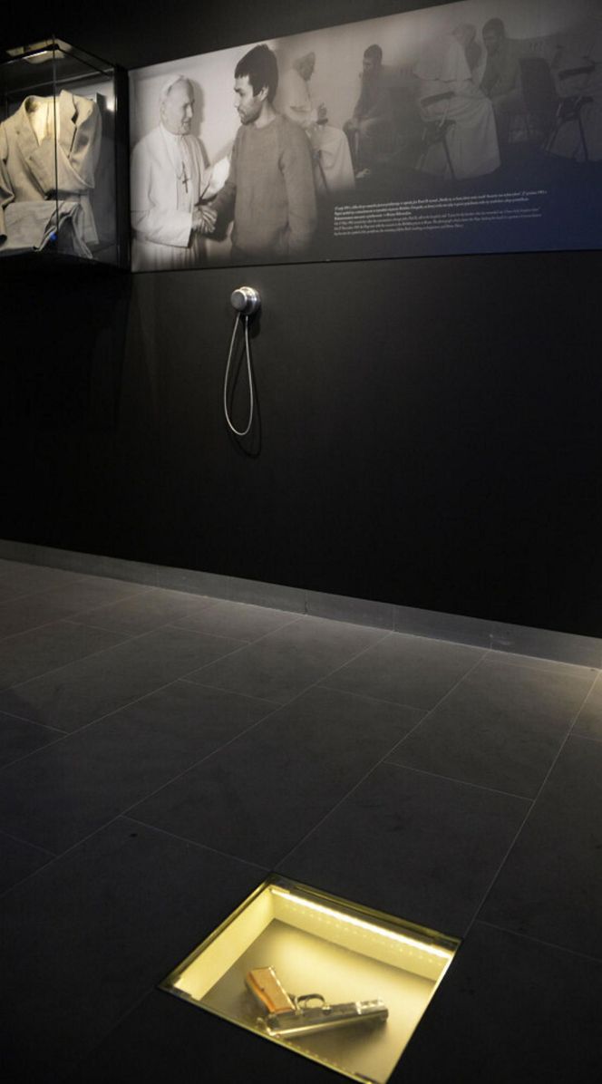 Rocznica zamachu na Jana Pawła II! Mało znane fakty i teorie