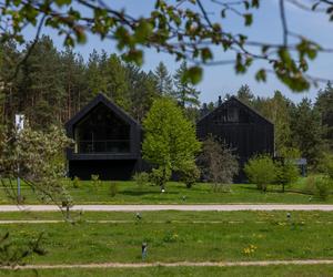 Leśny Ogród Botaniczny Marszewo w Gdyni - zdjęcia budynku edukacyjnego pracowni Gierbienis + Poklewski