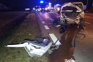 Śmiertelny wypadek pod Dzierżoniowem. Nie żyją 37- i 60-latek [ZDJĘCIA].