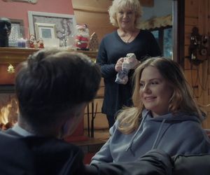 M jak miłość odc. 1855. Anita (Melania Grzesiewicz), jej matka - Anna Lerman (Dorota Kamińska), Kamil (Marcin Bosak)