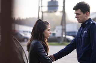 Zawsze warto 2 sezon odc. 20. Ada (Julia Wieniawa), policjant Marcin (Marcin Stępniak)