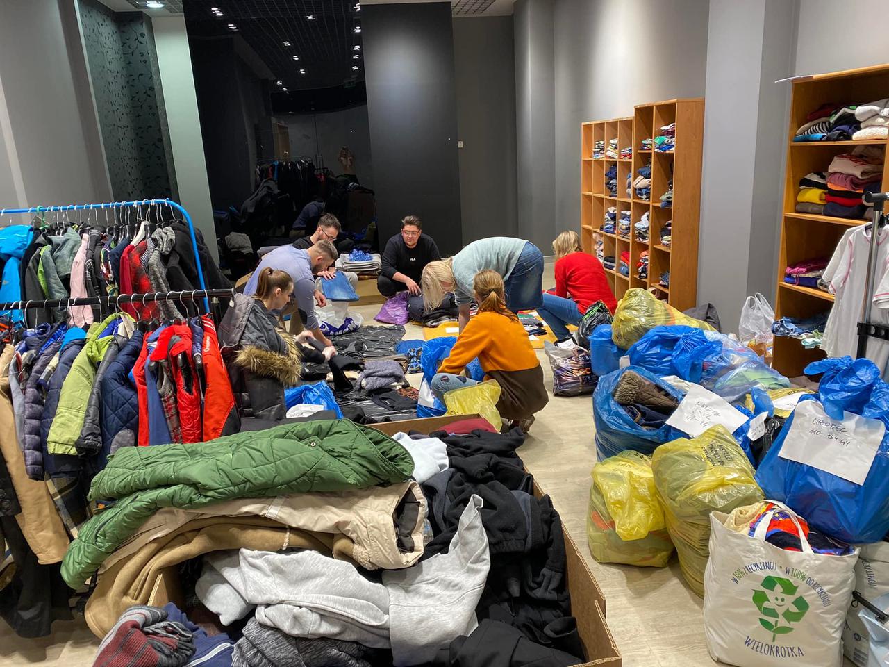 Rzeka pomocy dla Ukrainy - rusza “dobra szafa” w Płocku!