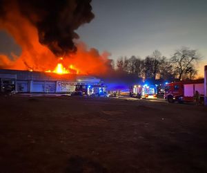 Pożar sklepu z chińską odzieżą w Rudzie Śląskiej