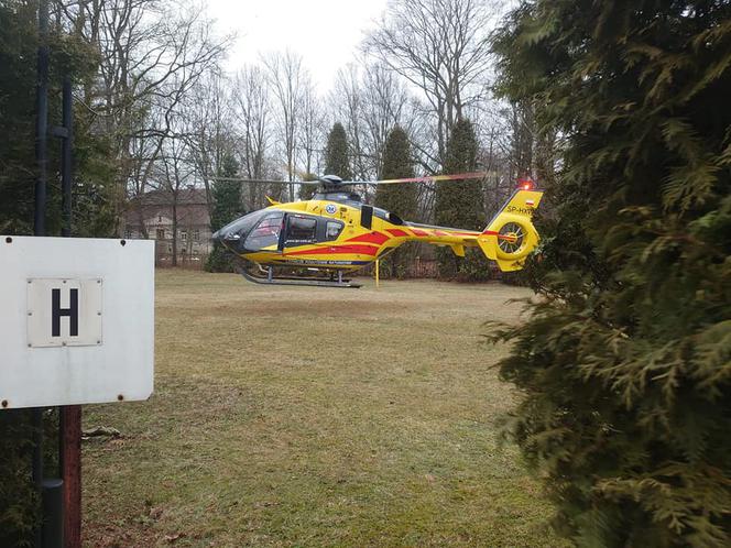 Dramat w Kadłubie. Niepełnosprawny nastolatek wypadł z okna [ZDJĘCIA]
