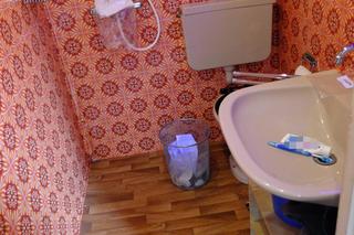 Nietypowa akcja w Świdniku. Na zewnątrz cały czas stali policjanci