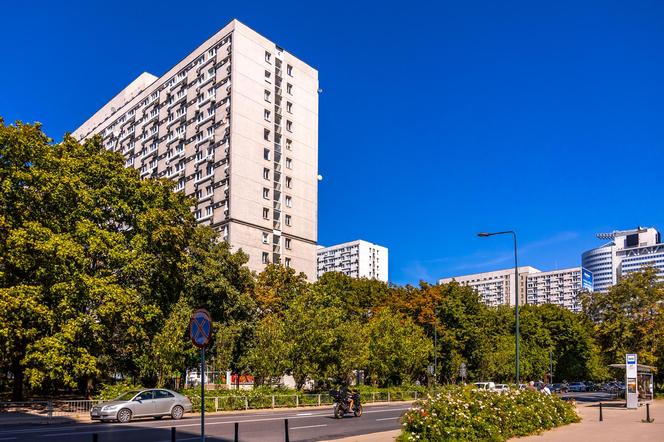 Osiedle Za Żelazną Bramą w Warszawie - zdjęcia jednego z ambitniejszych założeń z czasów PRL-u w mieście