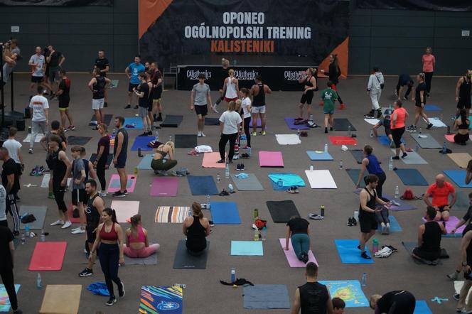 Ponad 300 osób ćwiczyło na SISU Arenie. Za nami ogólnopolski trening kalisteniki! 