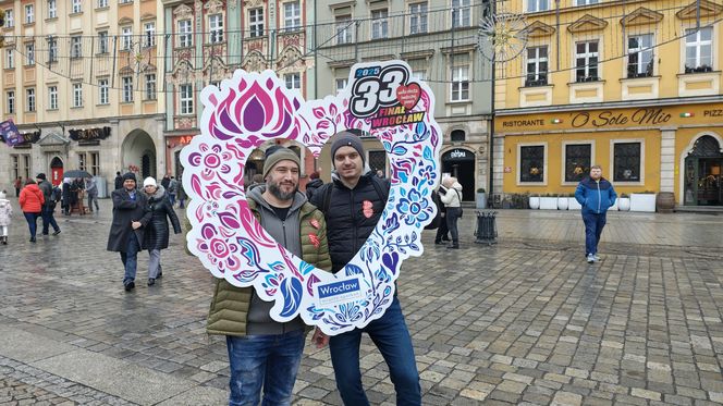 Wrocław gra z WOŚP 2025. „Ta akcja nas wszystkich jednoczy” [ZDJĘCIA]