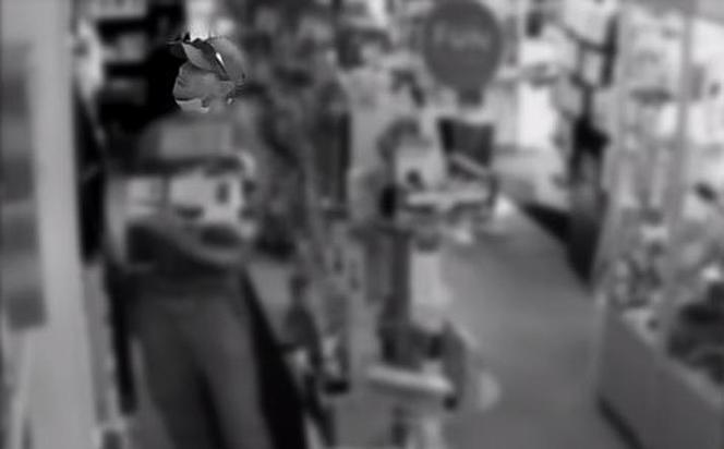 Zrobił TO w sex shopie w biały dzień